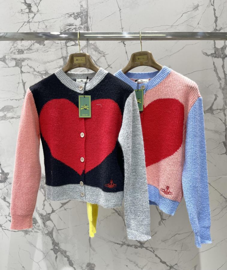 Vivienne Westwood Women 𝐕𝐢𝐯𝐢𝐞𝐧𝐧* Queen Mother West retro love printed knitted — 1:1 Replica For Sale — photo 9