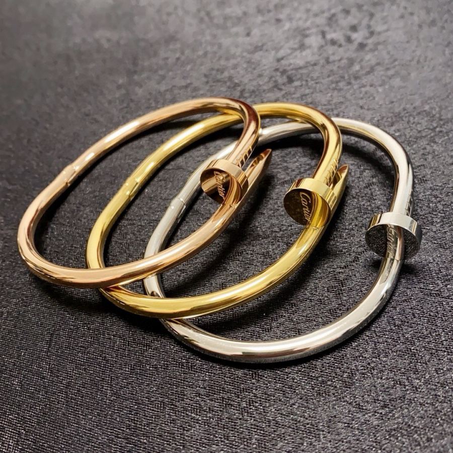 Cartier Jewelry Cartier 18k logo 360 — 1:1 Replica For Sale — photo 7