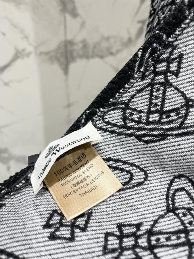 Vivienne Westwood Women 𝐕𝐢𝐯𝐢𝐞𝐧𝐧* Saturn West Queen Mother Korean atmosphere — AAA Quality Replica — photo 6