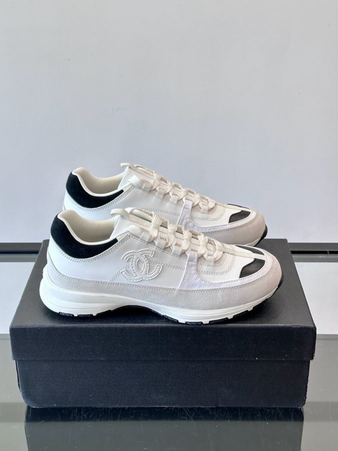 chanel shoe Chanel 25 A 2025 A ＋ C Logo OK Chanel — Premium Replica — photo 2