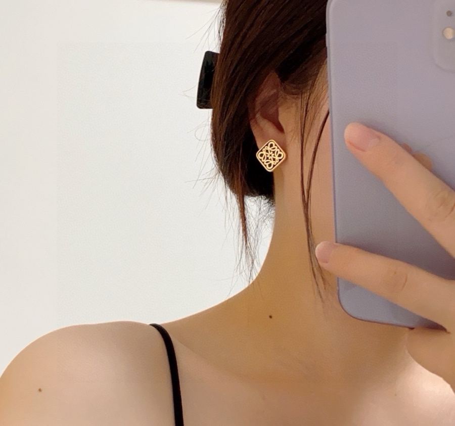 Loewe Jewelry Loewe L0 EWE Loewe Anagram LOEWE ZP — 1:1 Replica — photo 2
