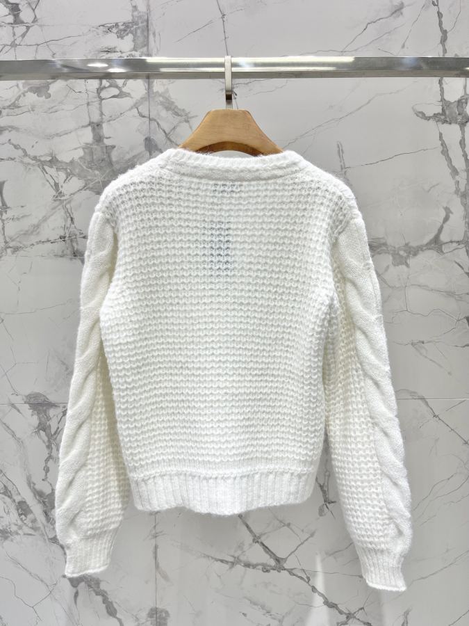 Vivienne Westwood Women 𝐕𝐢𝐯𝐢𝐞𝐧𝐧* Saturn Queen Mother Embroidered V-neck Knitted — 1:1 Replica — photo 9