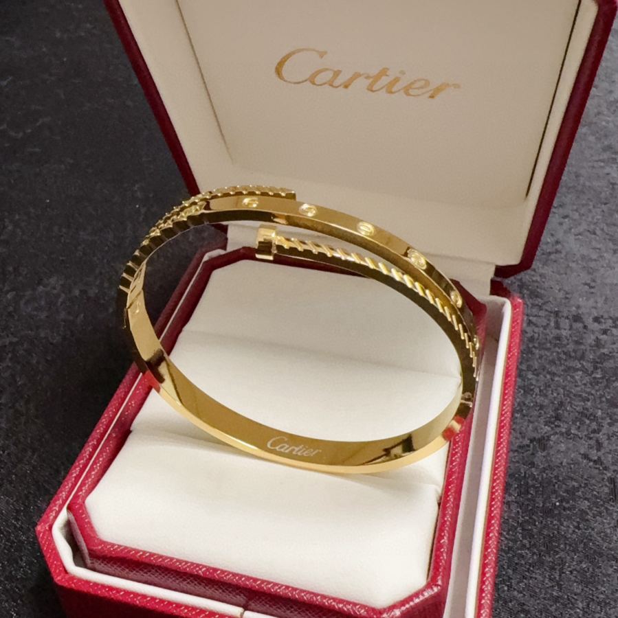 Cartier Jewelry Cartier 18k logo 360 — AAA Quality Replica — photo 7