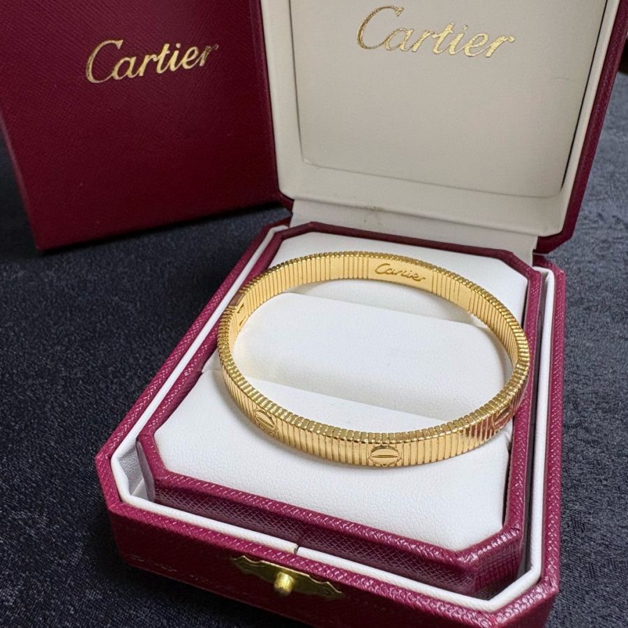 Cartier Jewelry New Cartier 18k logo 360 — Premium Replica — photo 7