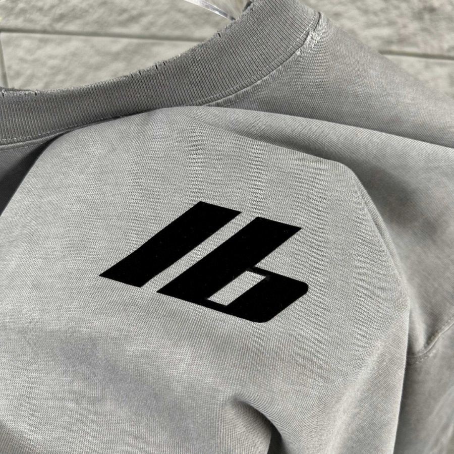 BALENCIAGA homme BALE Nciaga* * Nouveau T — photo 5