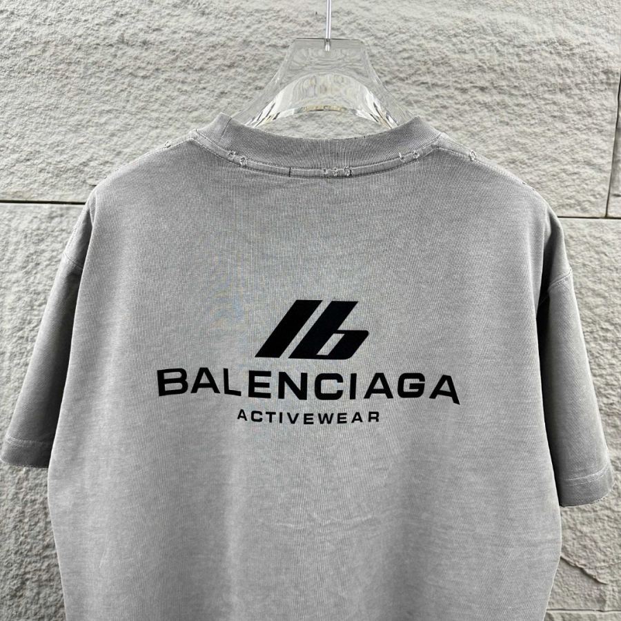 BALENCIAGA homme BALE Nciaga* * Nouveau T — photo 4