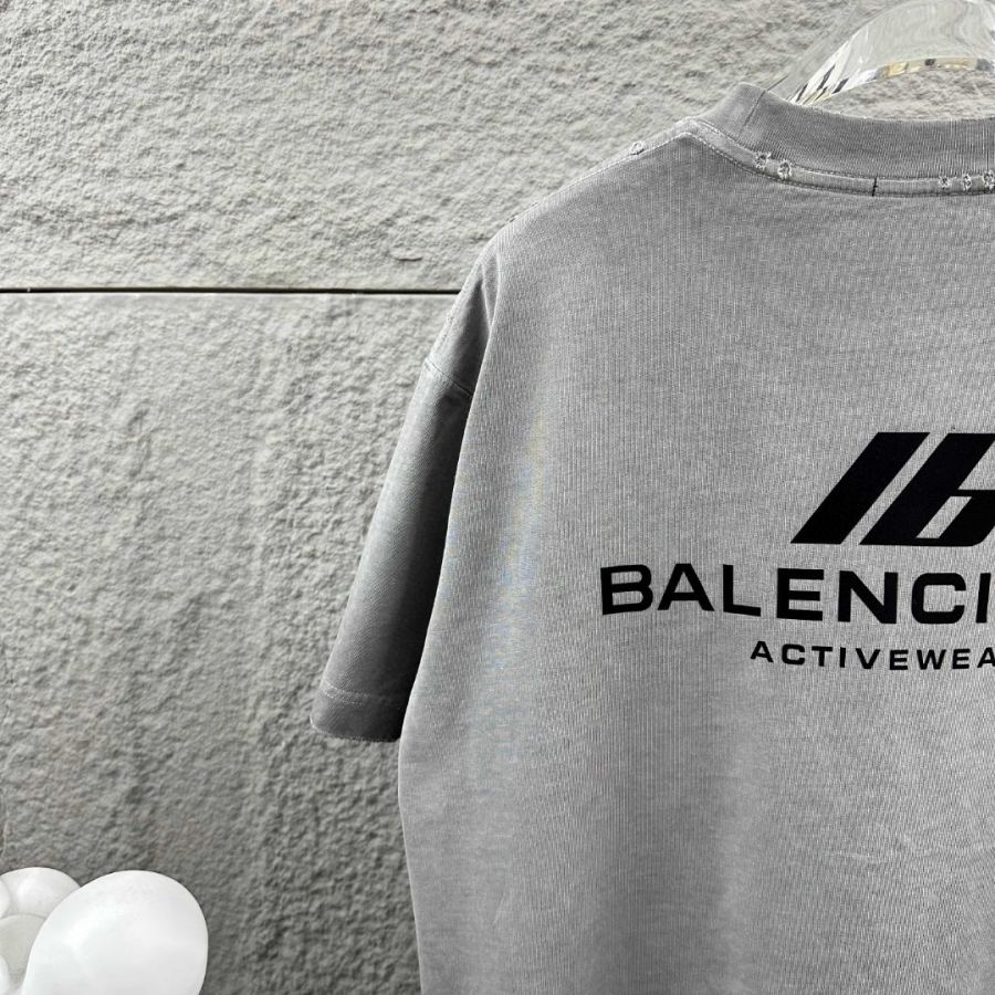 BALENCIAGA homme BALE Nciaga* * Nouveau T — photo 7
