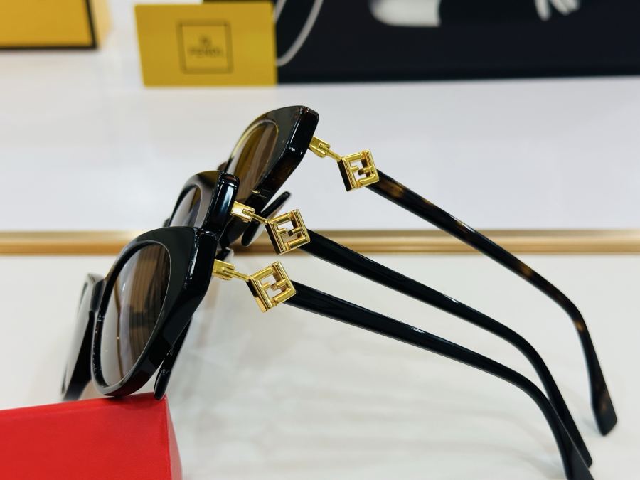 fendi glasses FEND* FE50099 Size 53-18-145 F — Premium Replica — photo 6