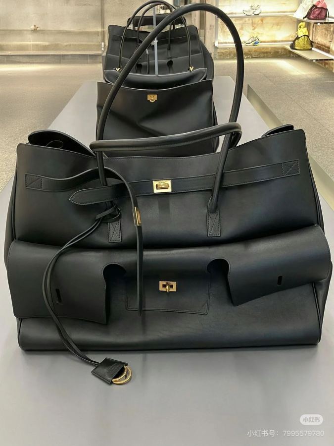 Balenciaga bag BALENCIAGA Bel Airxl Roder “Bel Air” — Premium Replica — photo 3