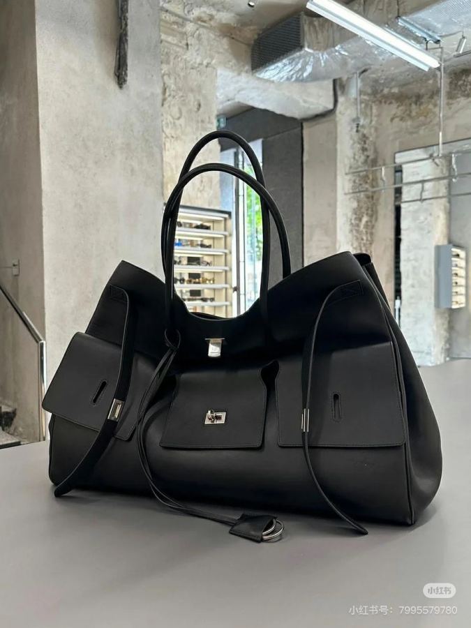 Balenciaga bag BALENCIAGA Bel Airxl Roder “Bel Air” — Premium Replica — photo 2