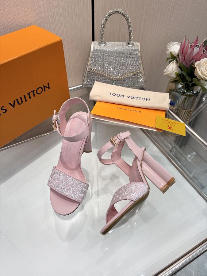 LV women's shoes The same style as the L Spring and Summer Show｜10cm beautiful sandals, restored — 1:1 Replica For Sale — photo 2