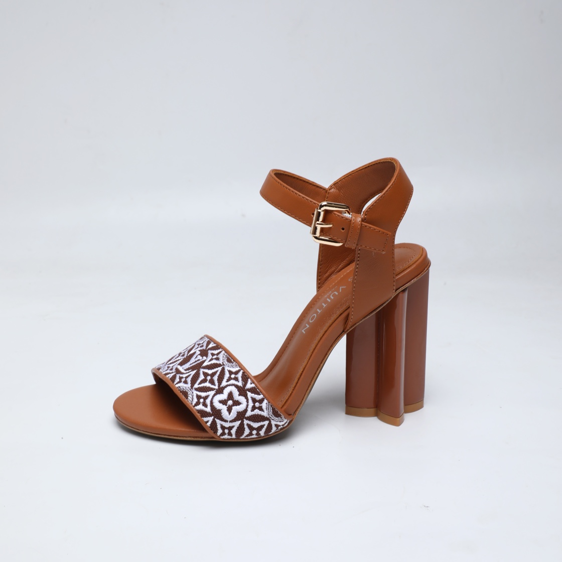 LV women's shoes The same style as the L Spring and Summer Show｜10cm beautiful sandals, restored — Premium Replica