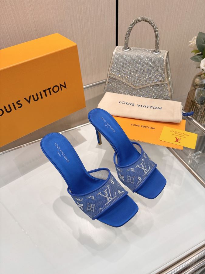 LV women's shoes L Family 2026 Spring and Summer New｜Rhinestone high heels and sandals so beautiful — 1:1 Replica — photo 2