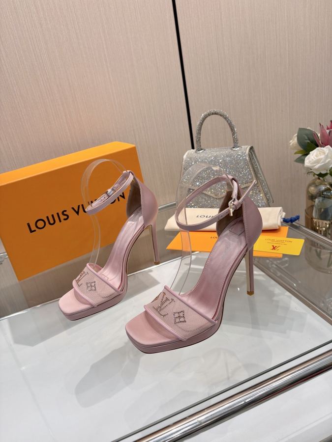 LV women's shoes L’s new spring/summer 2026｜hot-drilled high-heeled sandals are so beautiful — 1:1 Replica