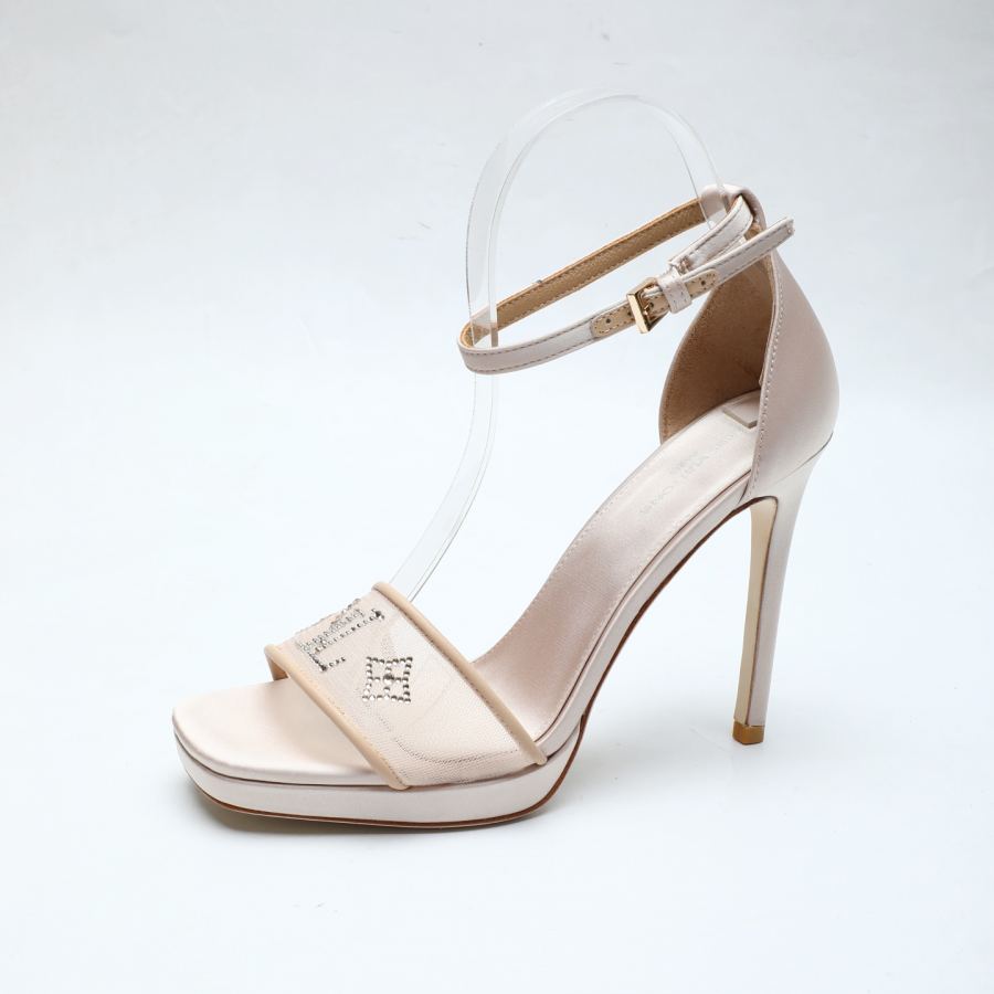 LV women's shoes L’s new spring/summer 2026｜hot-drilled high-heeled sandals are so beautiful — AAA Quality Replica — photo 5