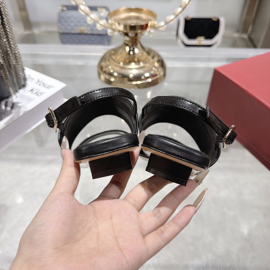 RV women's shoes Roger vivier New — 1:1 Replica For Sale — photo 3