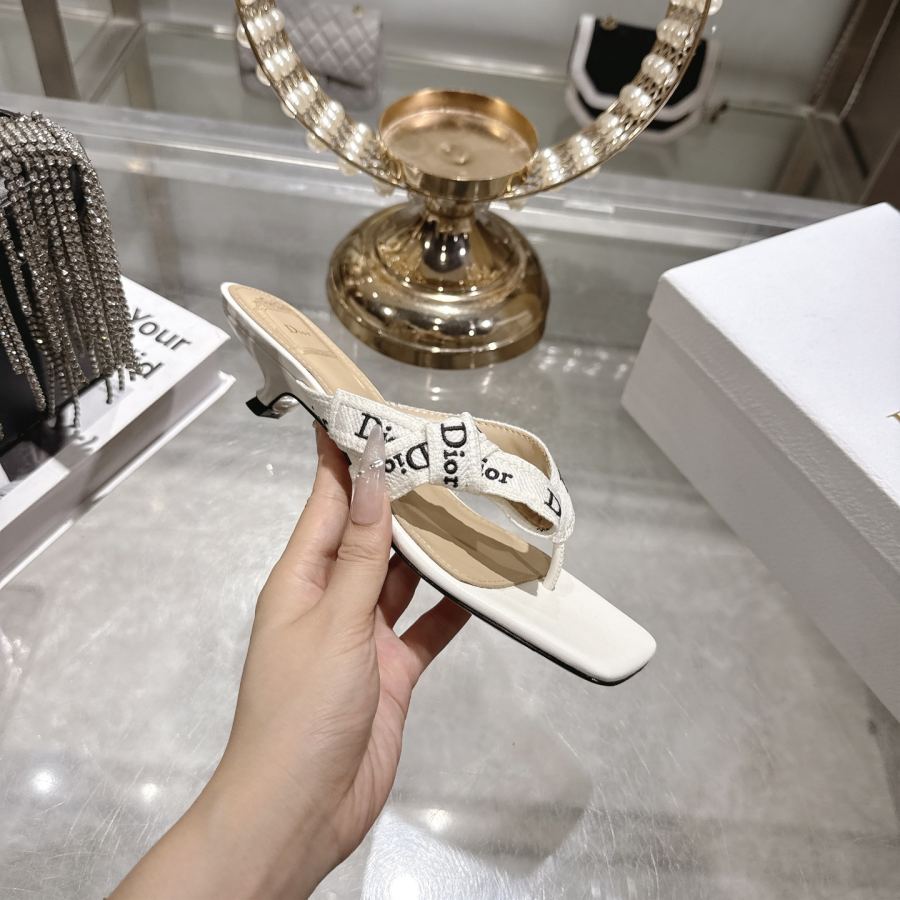 Dior women's shoes Christian Dior New — AAA Quality Replica — photo 4