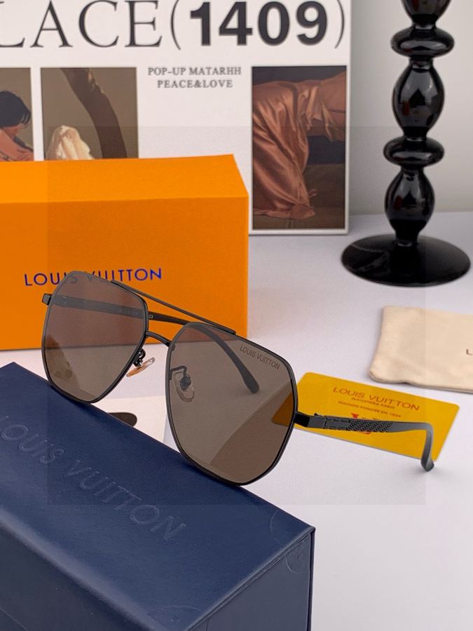 LV glasses LV men's colorful aviator polarized sunglasses Material: HD nylon thickened card slot — 1:1 Replica For Sale — photo 7