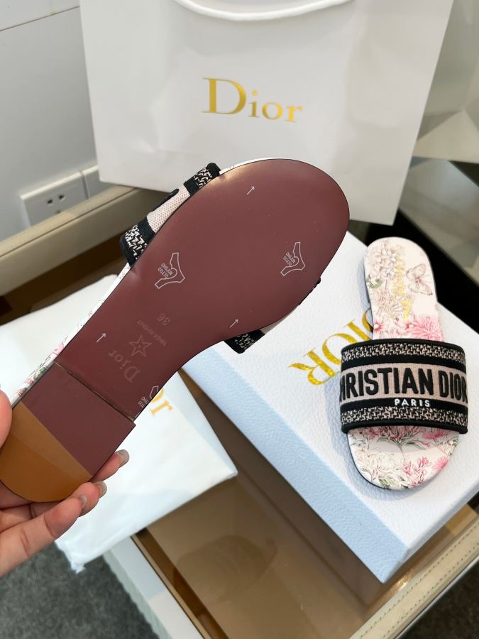 Dior women's shoes CD Dior Women's — 1:1 Replica For Sale — photo 2