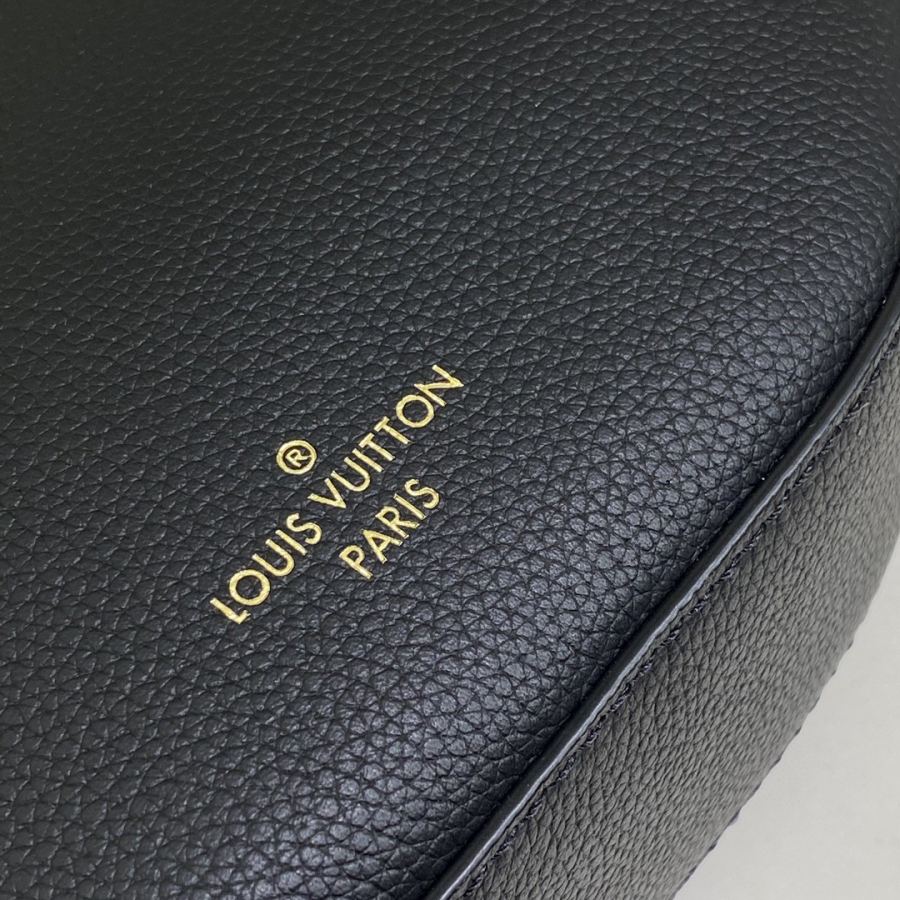 Borsa LV 853 M11429 M83546 Marsupio Low Key LV — photo 3