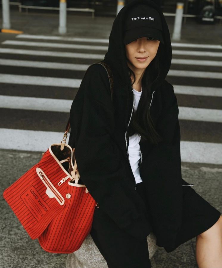 LV bag 【NEVERFULL BANDOULIERE INSIDE OUT 】M12257 / M11947 / M12096 / — AAA Quality Replica — photo 8