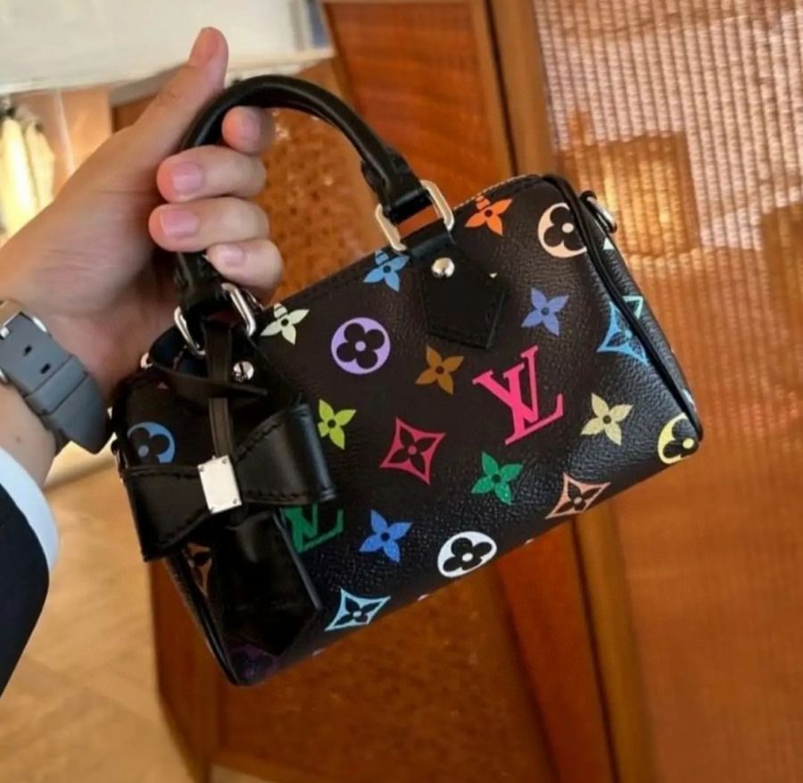 LV bag Awaken youth and vitality with color — 1:1 Replica For Sale — photo 8