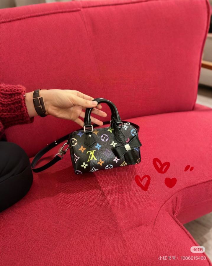 LV bag Awaken youth and vitality with color — 1:1 Replica For Sale — photo 7