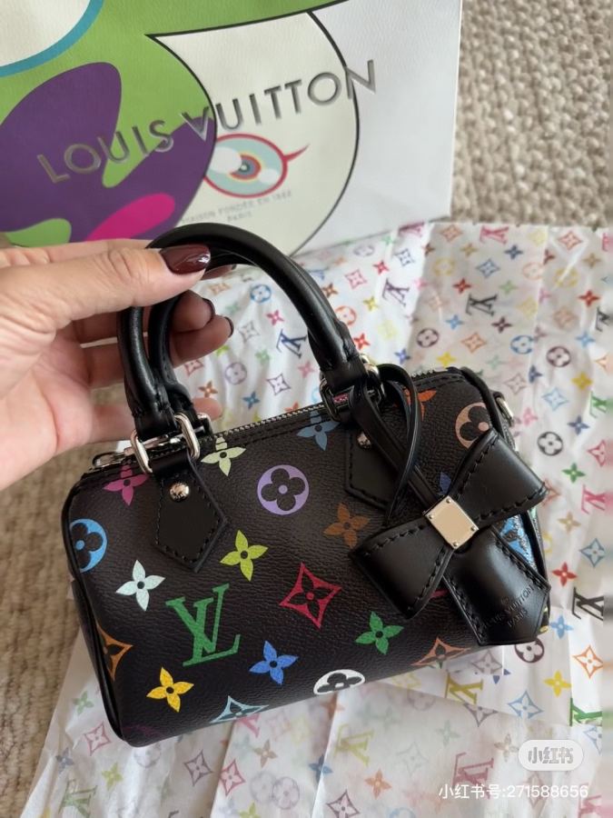 LV bag Awaken youth and vitality with color — 1:1 Replica For Sale — photo 6