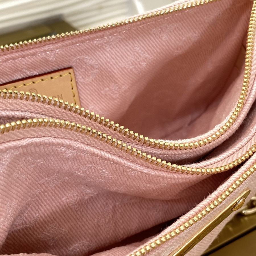 LV bag 845 M14159 | Liv Pochette Monogram Denim — photo 7