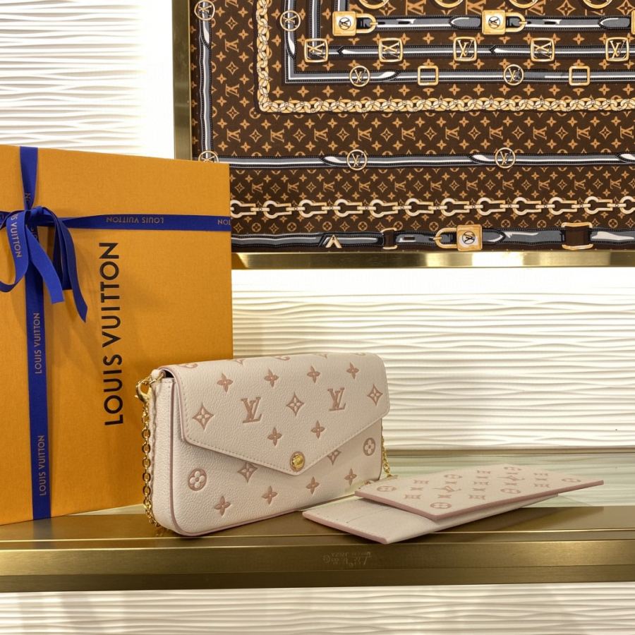 LV bag 848 m64064 15968 Pochette Félicie Monogram Empreinte — Premium Replica — photo 2