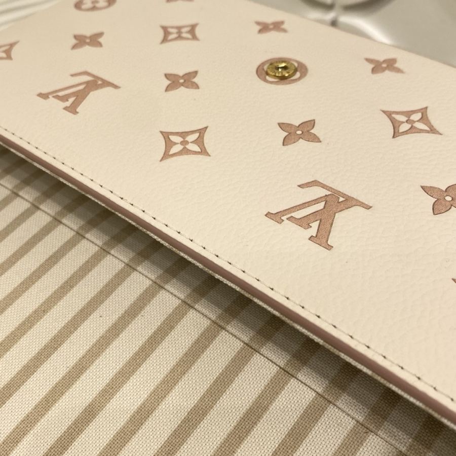 LV bag 848 m64064 15968 Pochette Félicie Monogram Empreinte — Premium Replica — photo 9