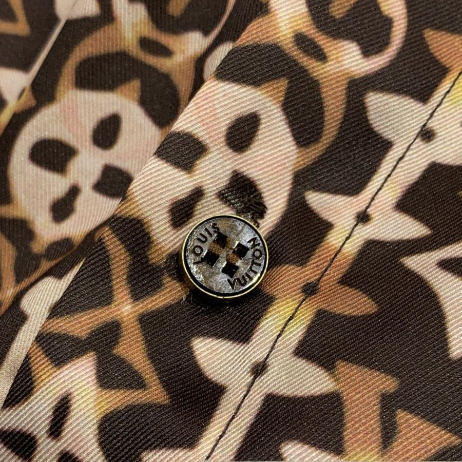 LV Women D26012273 LOUIS* LV logo 𝑺 𝑴 𝑳 M 44 102 61 71 | 76 — Premium Replica — photo 5