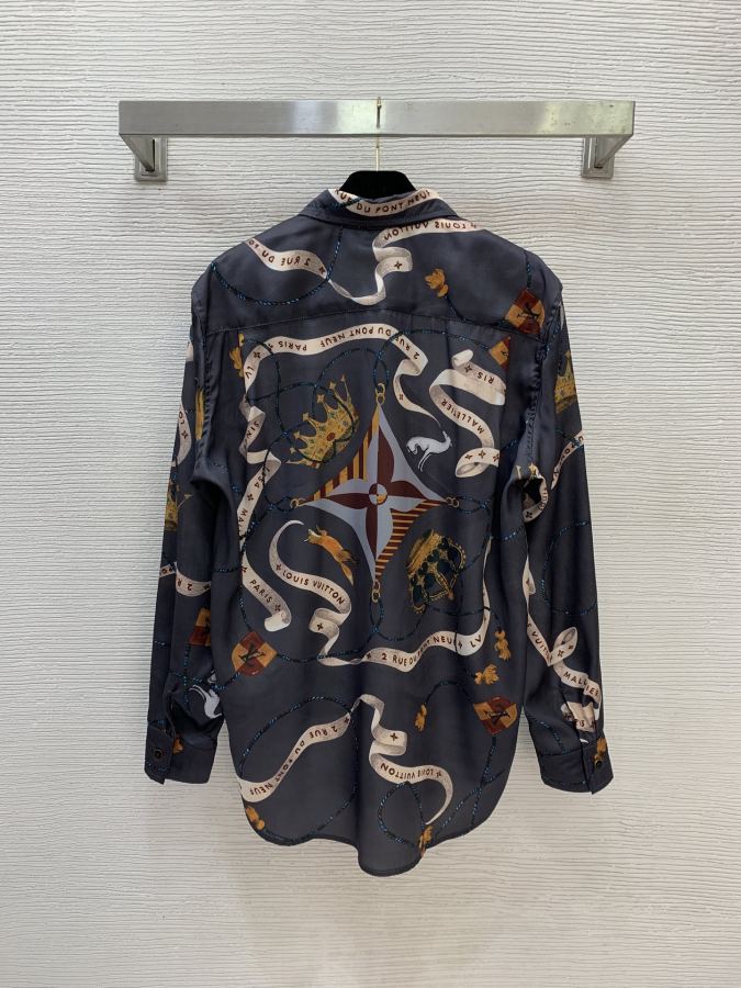LV Women D26012284 LOUOS* LV 𝑺 𝑴 𝑳 M 44 118 60 70 | 74 — 1:1 Replica For Sale — photo 6