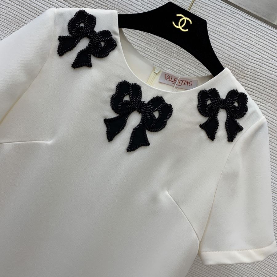 Valentino Women G26031073 VALENTIN*O 𝑺 𝑴 𝑳 𝑿𝑳 𝑿𝑿𝑳 S 36 — 1:1 Replica For Sale — photo 2
