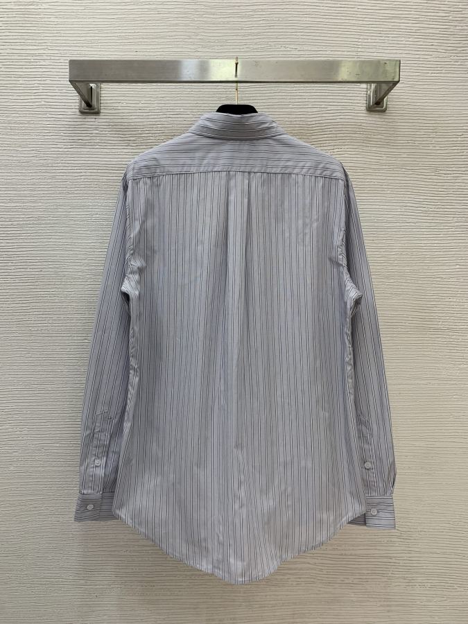 Miumiu Women D26031347 Miu Mi* logo 𝑺 𝑴 𝑳 M 43 108 64 73 — 1:1 Replica For Sale — photo 4