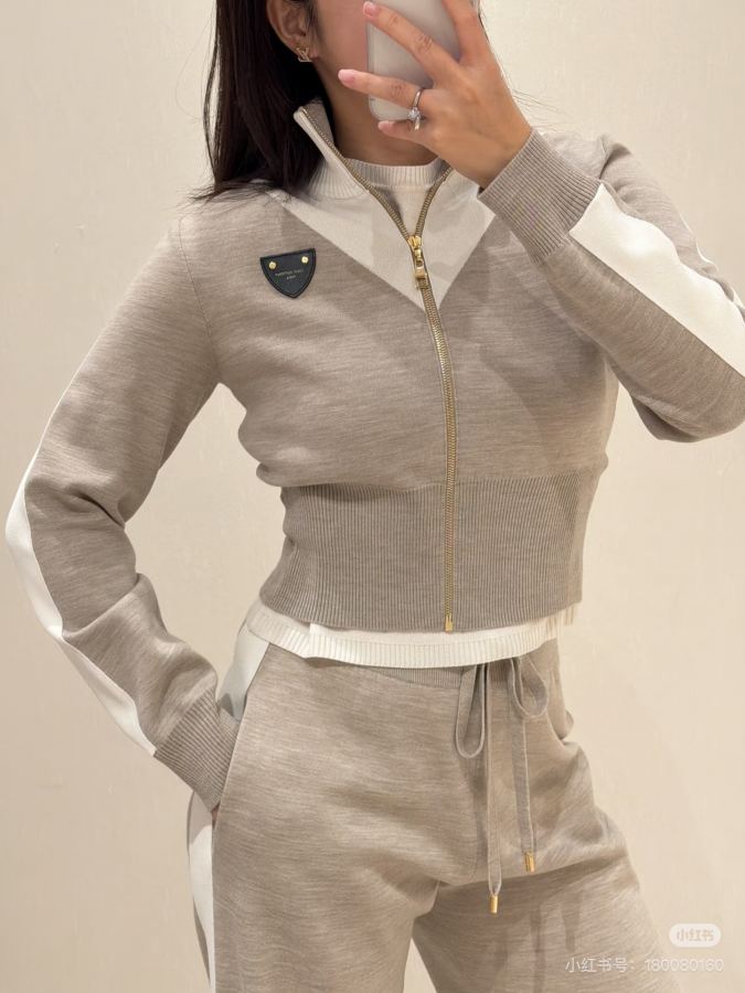 LV Women G26031342 LOUIS* LV New logo 𝑺 𝑴 𝑳 M 41 — 1:1 Replica — photo 8
