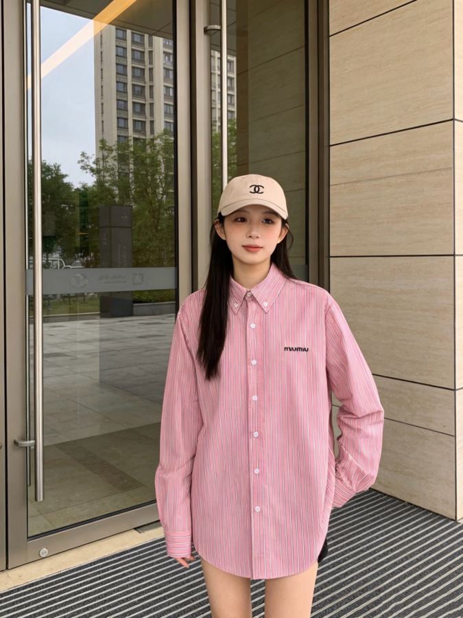 Miumiu Women D26031347 Miu Mi* New logo 𝑺 𝑴 𝑳 M 43 108 64 73 — AAA Quality Replica — photo 6