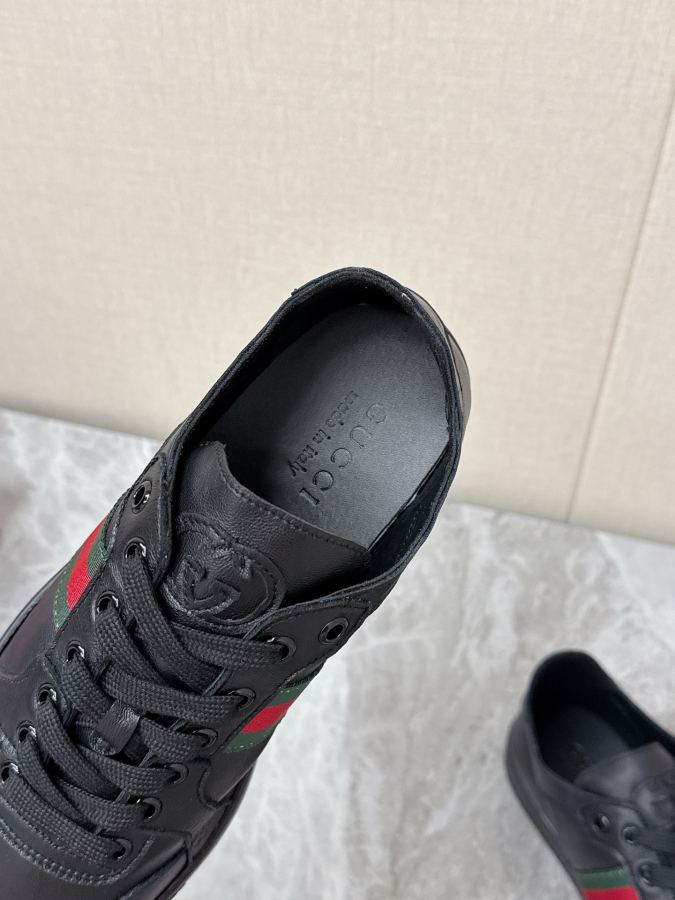 Gucci women's shoes Gucci's latest spring and summer catwalk style casual shoes for couples — 1:1 Replica — photo 6