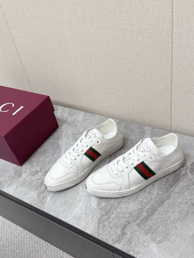 Gucci women's shoes Gucci's latest spring and summer catwalk style casual shoes for couples — Premium Replica — photo 2
