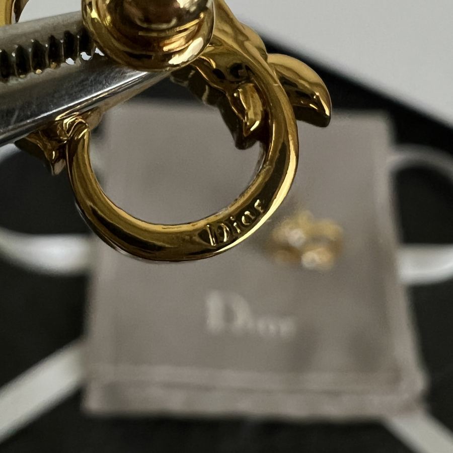 Dior Jewelry Dior earrings are always new at the counters, and the original ones are selected. They — 1:1 Replica — photo 6