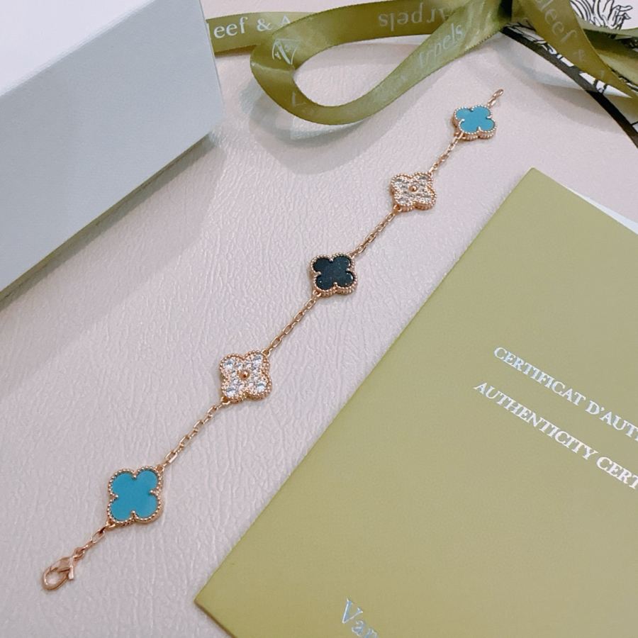 Van Cleef & Arpels Jewelry Four-leaf clover Rainbow color bracelet V gold material series — AAA Quality Replica — photo 4