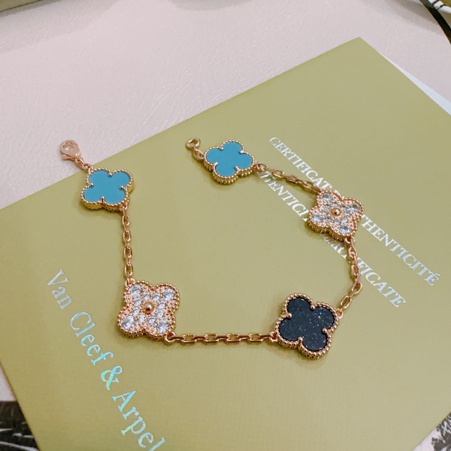 Van Cleef & Arpels Jewelry Four-leaf clover Rainbow color bracelet V gold material series — AAA Quality Replica — photo 6