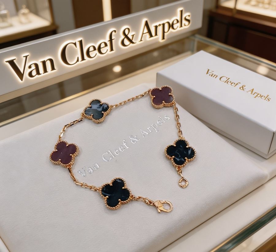 Van Cleef & Arpels Jewelry Four-leaf clover Rainbow color bracelet V gold material series — 1:1 Replica — photo 3