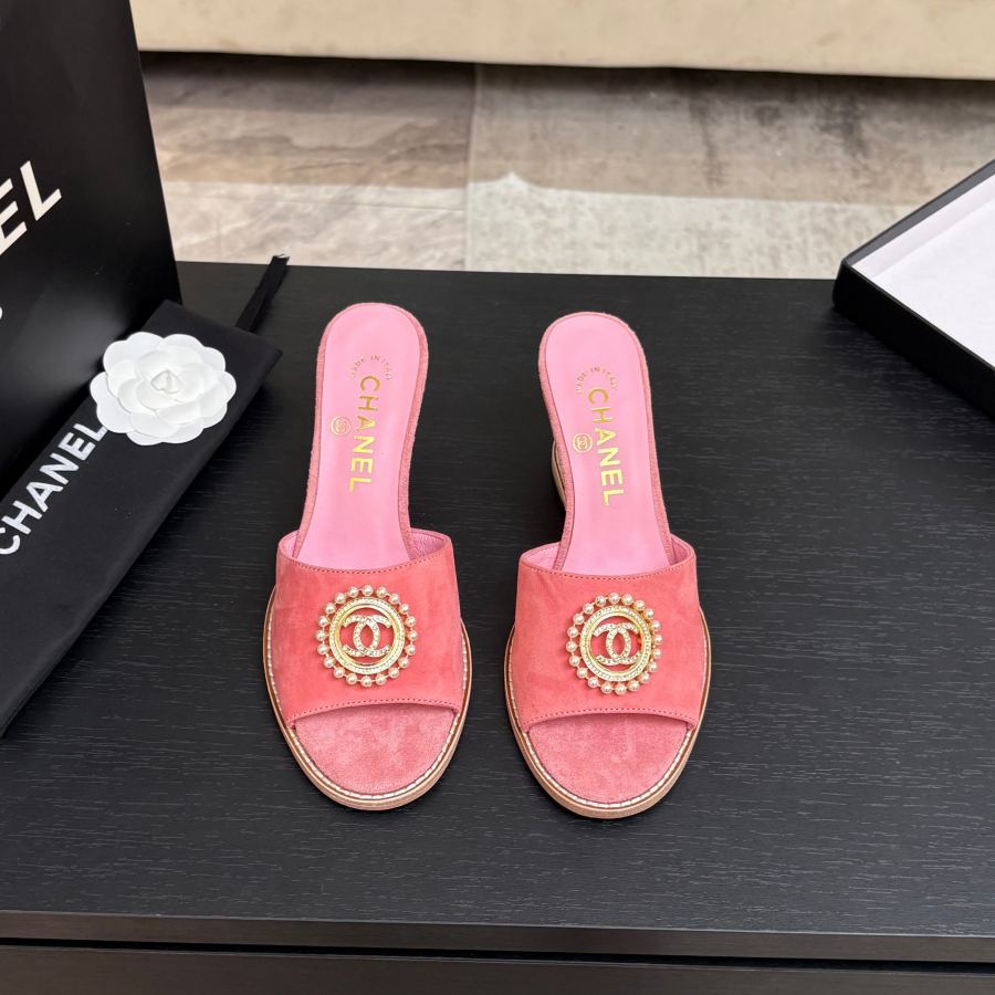 CHANEL women's shoes 𝐂𝐇*𝐍𝐄𝐋25c popular wedge heel slippers! — Premium Replica
