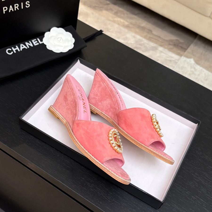 CHANEL women's shoes 𝐂𝐇*𝐍𝐄𝐋25c popular wedge heel slippers! — Premium Replica — photo 7