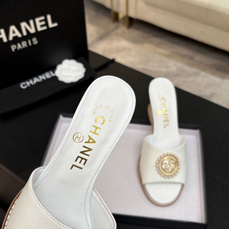 CHANEL women's shoes 𝐂𝐇*𝐍𝐄𝐋25c popular wedge heel slippers! — 1:1 Replica For Sale — photo 4