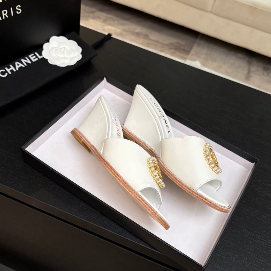 CHANEL women's shoes 𝐂𝐇*𝐍𝐄𝐋25c popular wedge heel slippers! — 1:1 Replica For Sale — photo 8