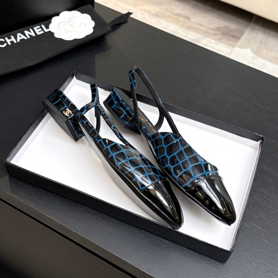CHANEL женская обувь Chanel с босоножками — photo 2