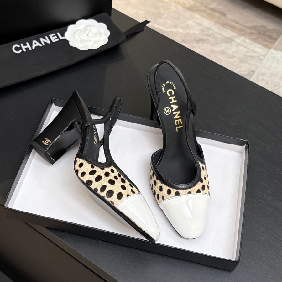 CHANEL женская обувь Chanel с босоножками — photo 4