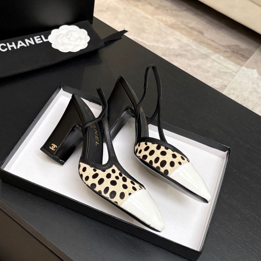 CHANEL женская обувь Chanel с босоножками — photo 9
